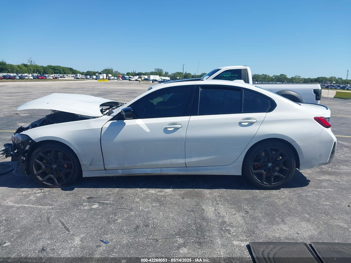 3MW69CW04S8F18319 - 2025 Bmw 3 series 330i