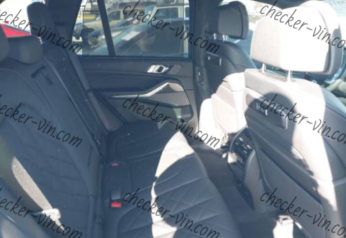 BMW X5 Sport Utility - VIN 5UX33EU01R9T45492